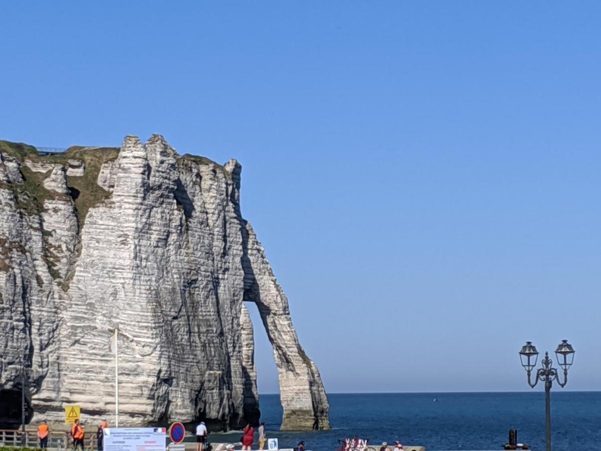 L'Aiguille Creuse Hotell Étretat Exteriör bild